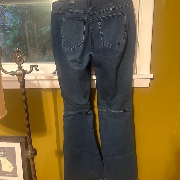 EUC Industry Pull On Flare Jean Pants - Picture 4 of 4